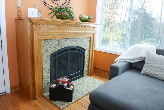 $699,000 | 25 Greenbriar Drive, Essex, VT 05452