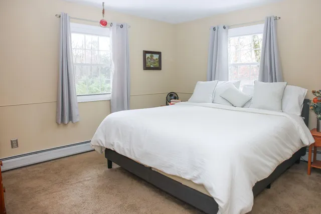 $699,000 | 25 Greenbriar Drive, Essex, VT 05452