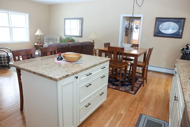 $699,000 | 25 Greenbriar Drive, Essex, VT 05452