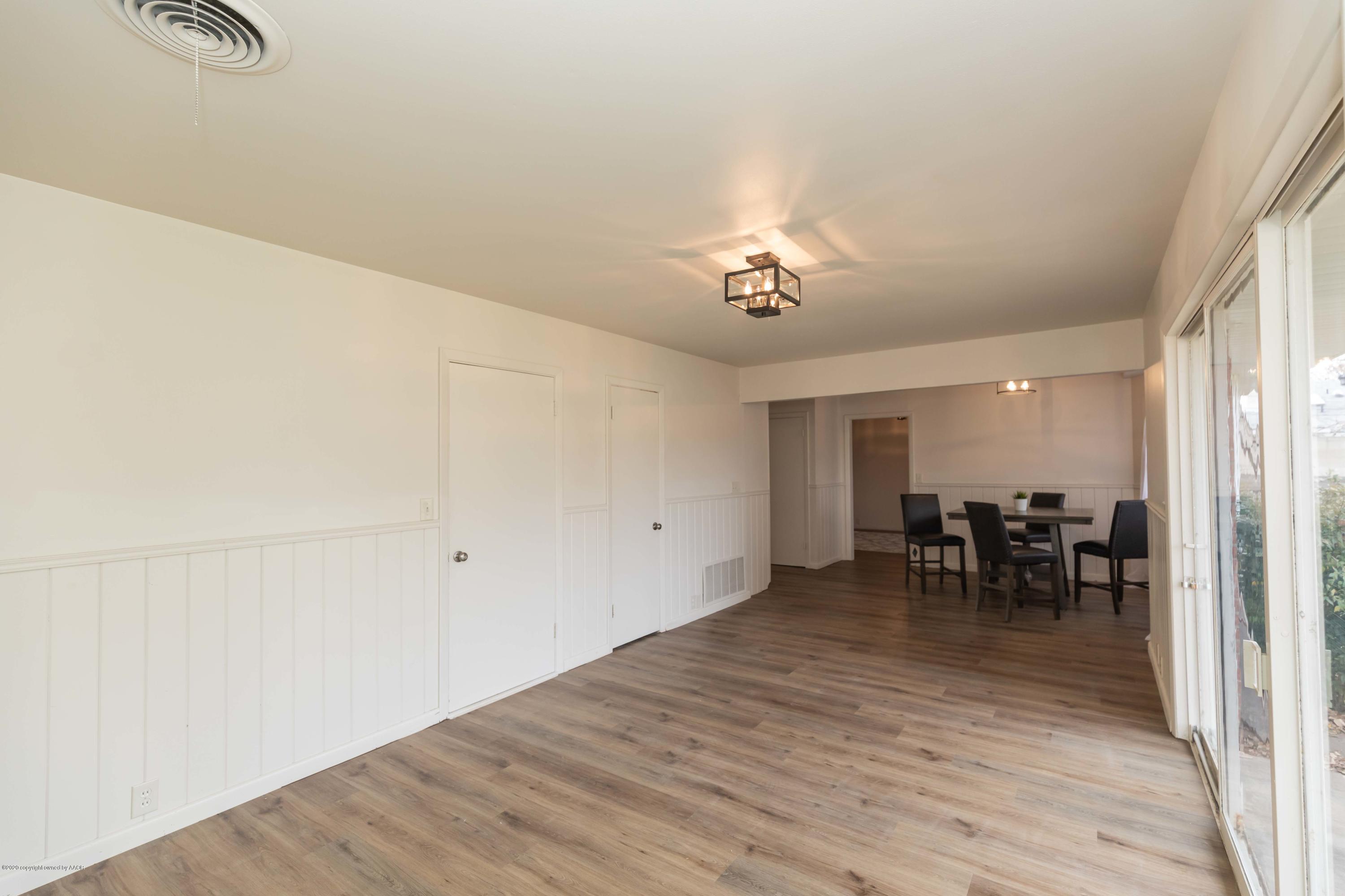 2904 Dover Road Amarillo, TX 79109 - Photo 14 of 22 DEN VIEW 3