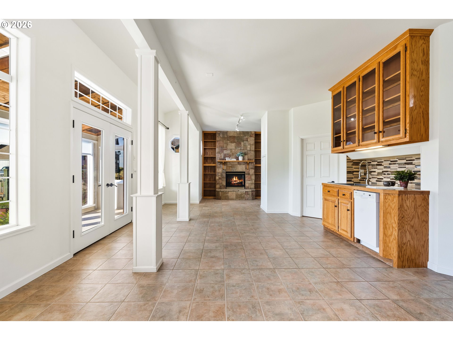 323 Madison Avenue Bandon, OR 97411 - Photo 37 of 43 a view interior of a house and wooden floor