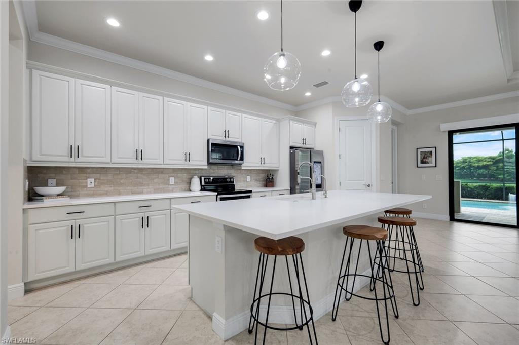 4118 Raffia Drive Naples, FL 34119 - Photo 8 of 45