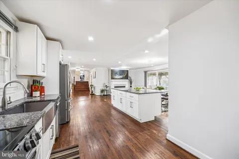 $1,175,000 | 14400 Jones Lane, Gaithersburg, MD 20878