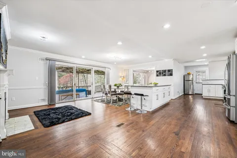 $1,175,000 | 14400 Jones Lane, Gaithersburg, MD 20878