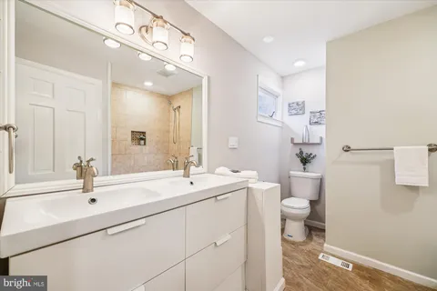 $1,149,000 | 14400 Jones Lane, North Potomac, MD 20878