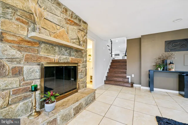 $1,175,000 | 14400 Jones Lane, Gaithersburg, MD 20878