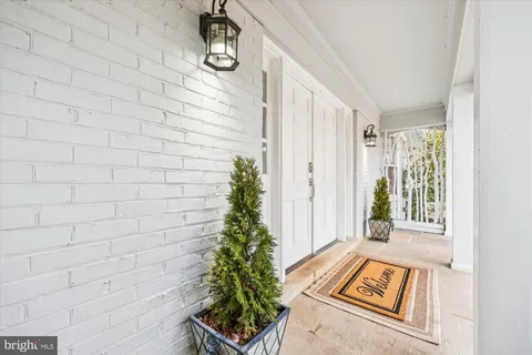 $1,175,000 | 14400 Jones Lane, Gaithersburg, MD 20878