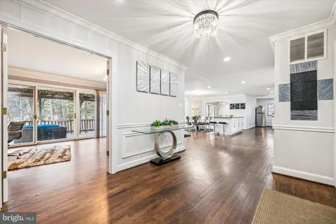 $1,175,000 | 14400 Jones Lane, Gaithersburg, MD 20878