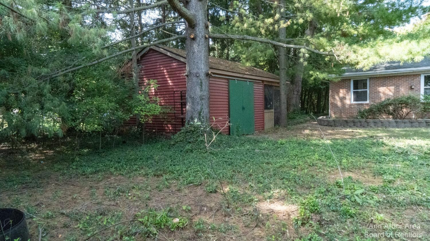 3465 Charing Cross Road Ann Arbor, MI 48108 - Photo 12 of 40 Photo 12