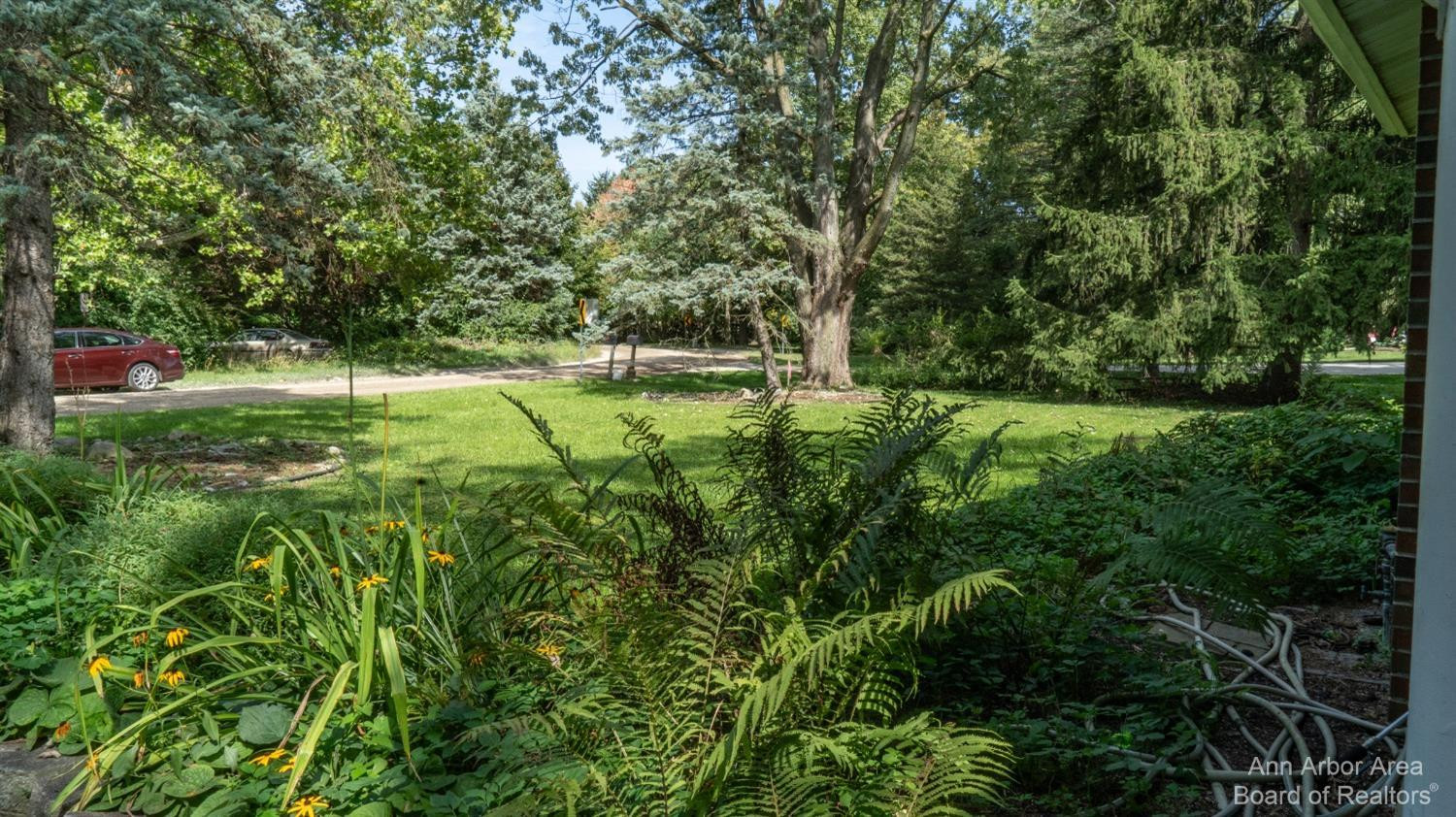 3465 Charing Cross Road Ann Arbor, MI 48108 - Photo 4 of 40 Photo 4