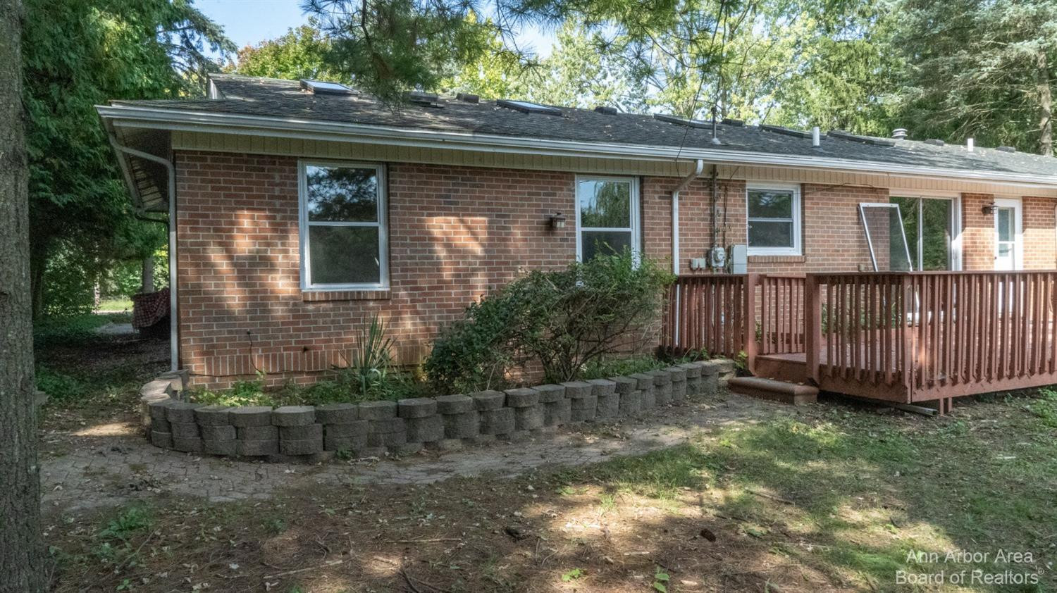 3465 Charing Cross Road Ann Arbor, MI 48108 - Photo 7 of 40 Photo 7