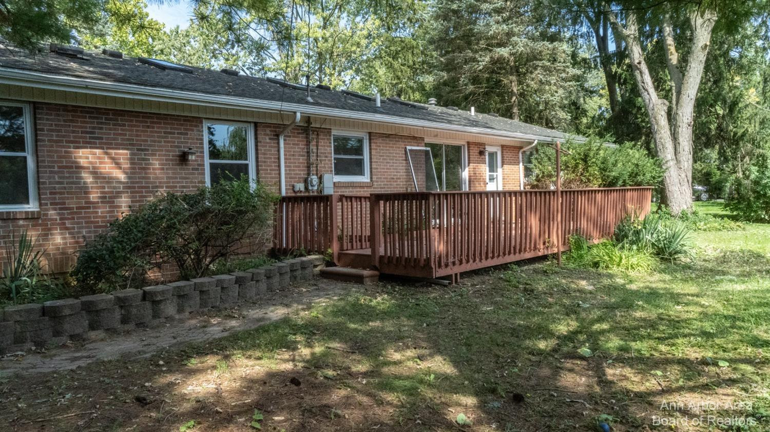 3465 Charing Cross Road Ann Arbor, MI 48108 - Photo 8 of 40 Photo 8