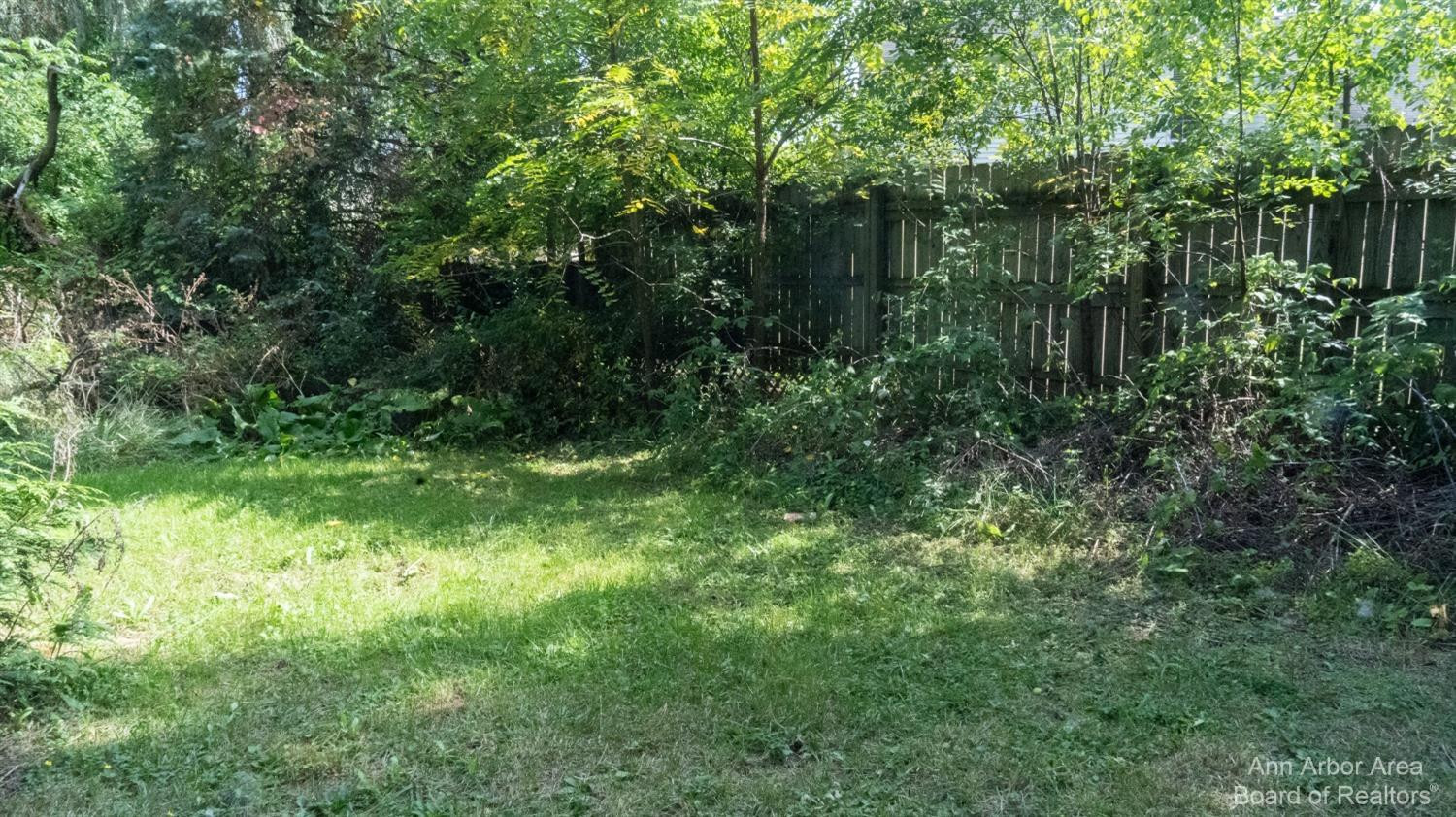3465 Charing Cross Road Ann Arbor, MI 48108 - Photo 10 of 40 Photo 10