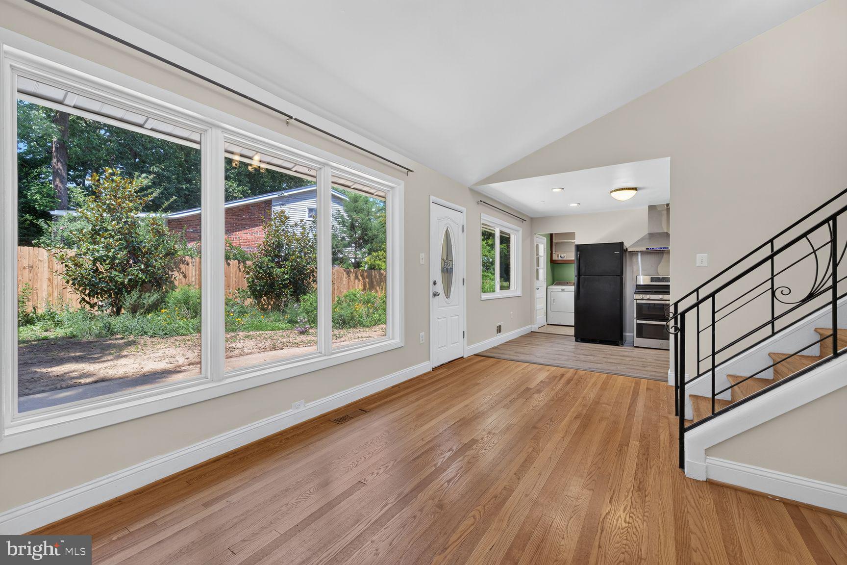 220 Thistle Drive Silver Spring, MD 20901 - Photo 11 of 30 Dining Room