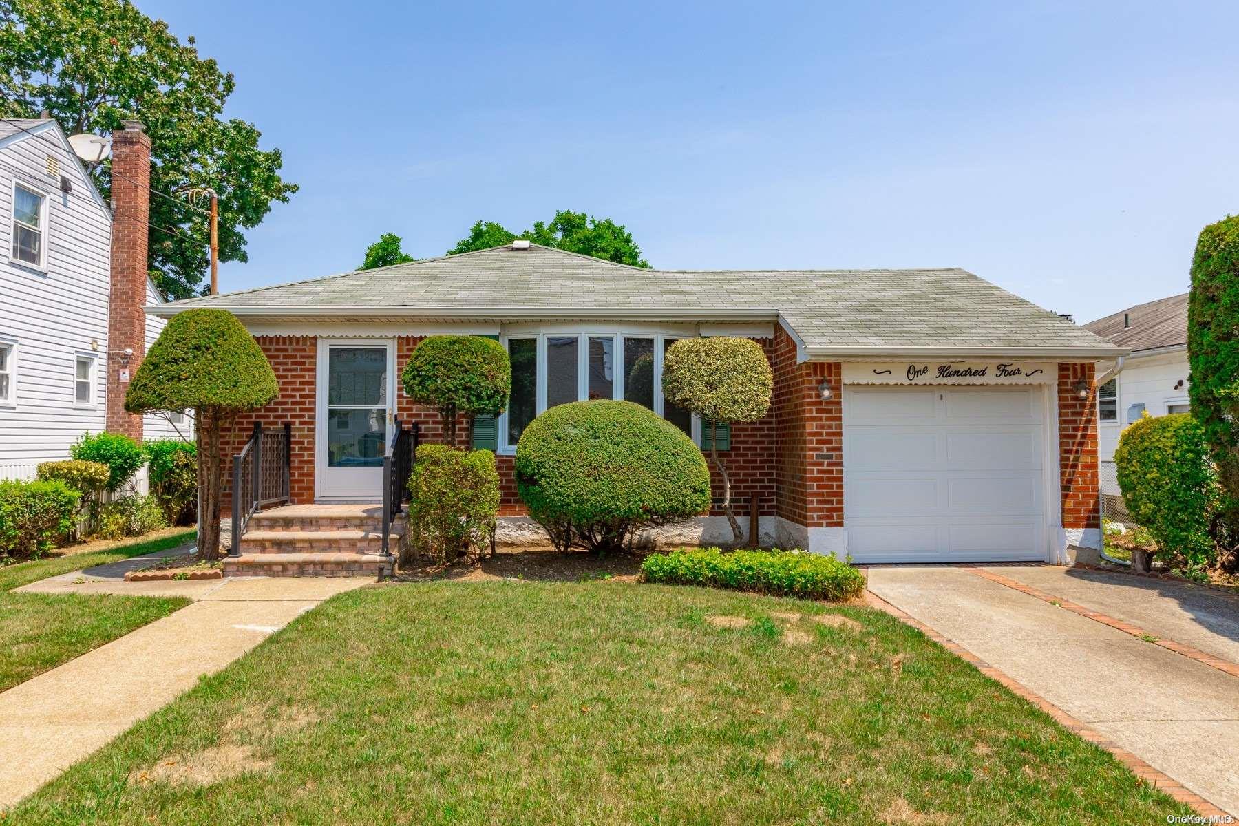104 Lincoln Road Hempstead, NY 11550 - Photo 1 of 1 Gallery Image 1