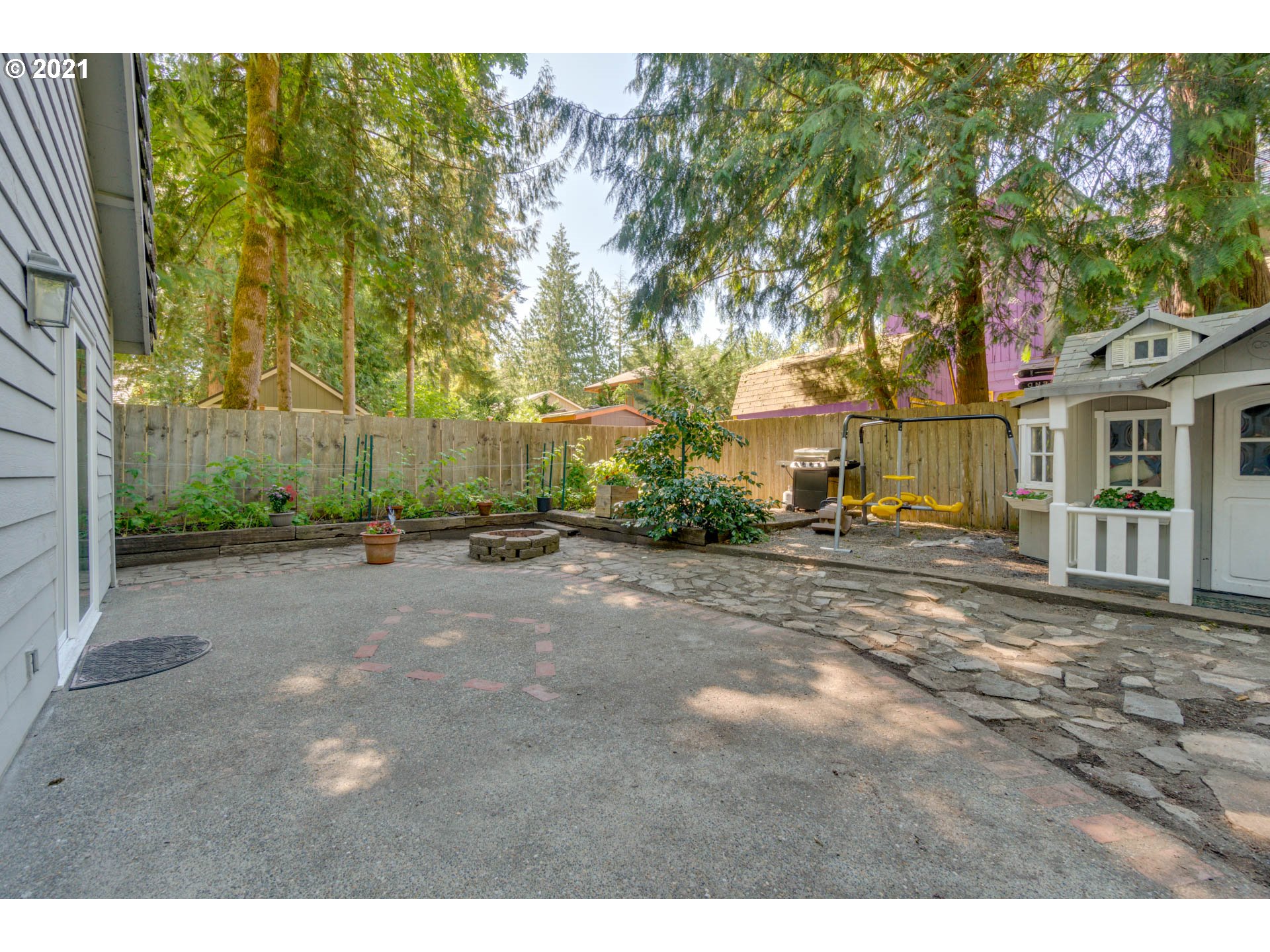 65540 East Timberline Drive Rhododendron, OR 97049 - Photo 28 of 32