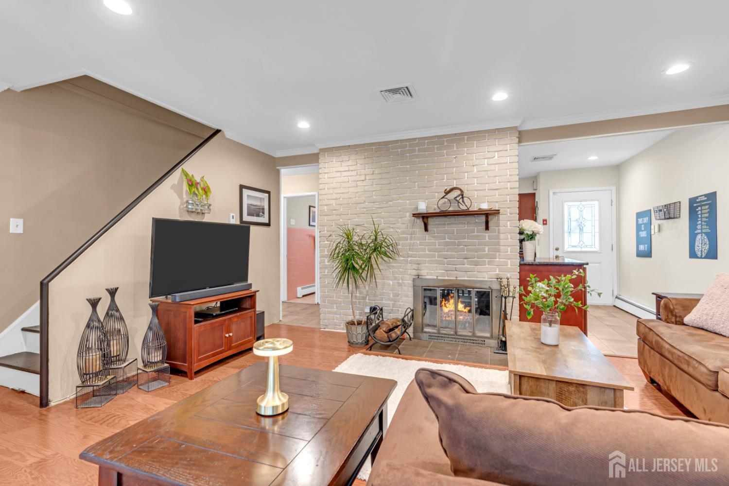 90 Ridge Road Colonia, NJ 07067 - Photo 8 of 23
