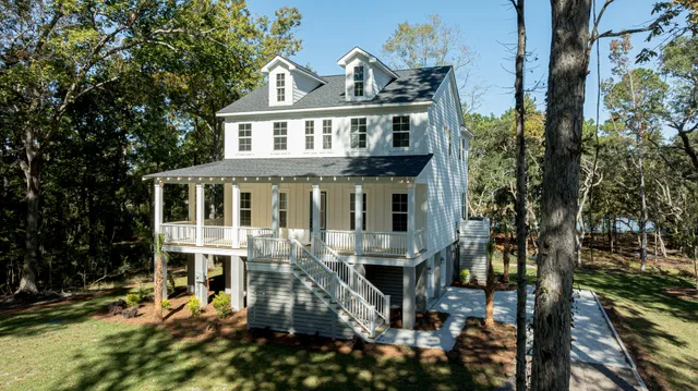 $974,000 | 6522 Beagle Club Road, Meggett, SC 29449