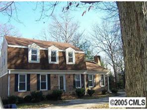 5645 Sharon Road Charlotte, NC 28210 - Photo 1 of 7 Gallery Image 1