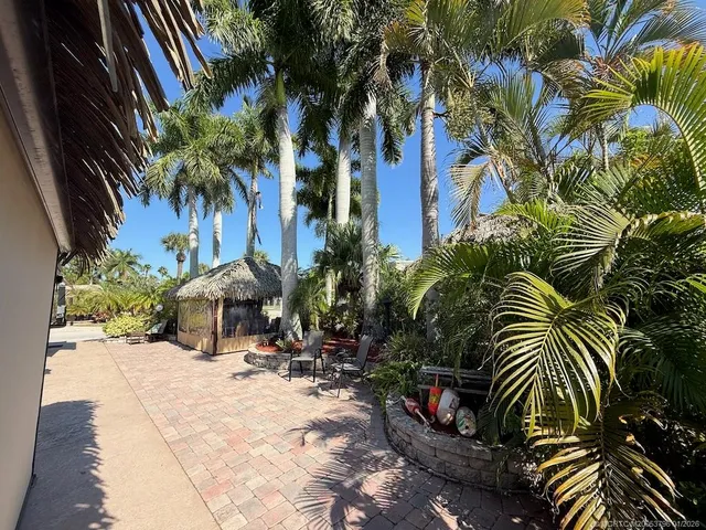 $259,000 | 462 Northwest Sandtrap Lane, Port St. Lucie, FL 34986