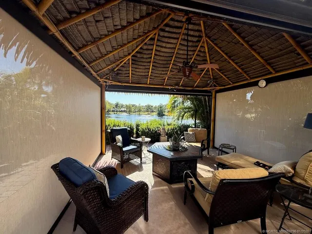 $259,000 | 462 Northwest Sandtrap Lane, Port St. Lucie, FL 34986