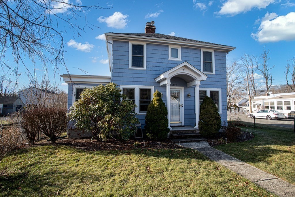 879 Willett Avenue Riverside, RI 02915 - Photo 2 of 28 Gallery Image 2