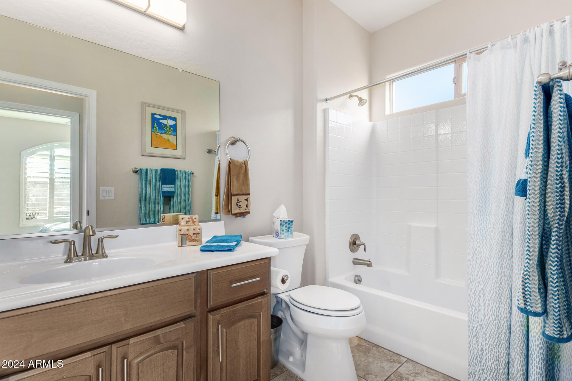 3117 South Signal Butte Road, Unit 508 Mesa, AZ 85212 - Photo 20 of 43 Guest Bathroom
