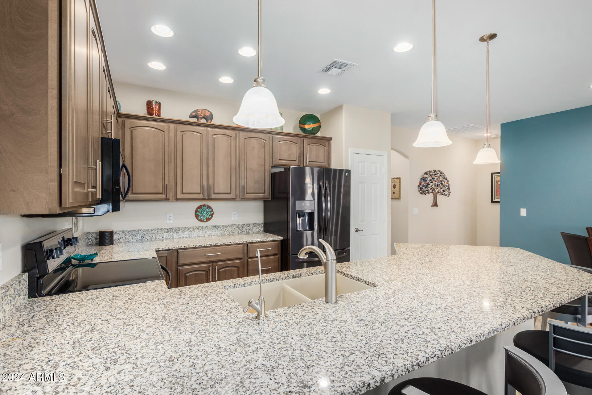 3117 South Signal Butte Road, Unit 508 Mesa, AZ 85212 - Photo 6 of 43 Kitchen