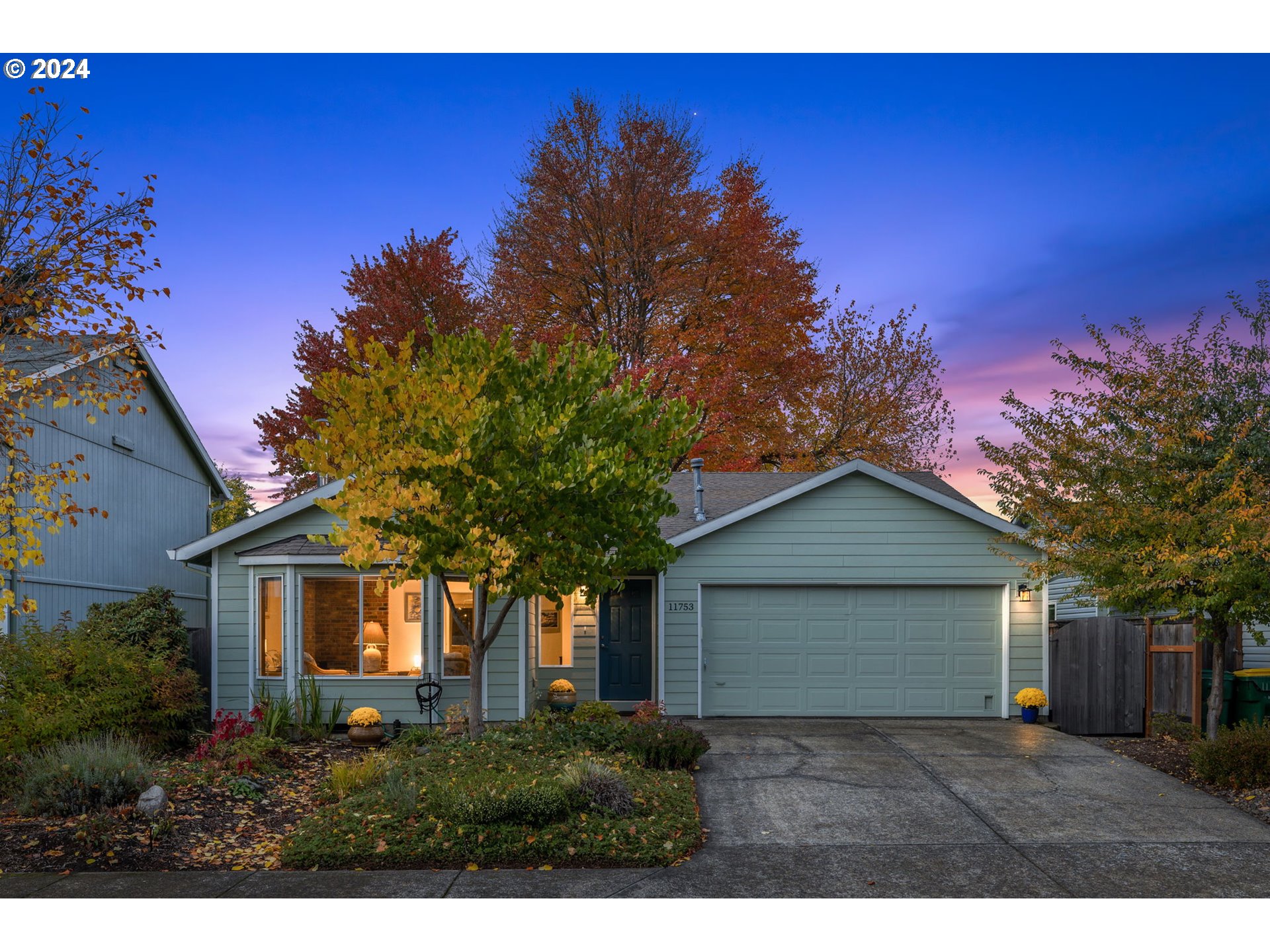 11753 Southwest Swendon Loop Tigard, OR 97223 - Photo 1 of 36 Gallery Image 1