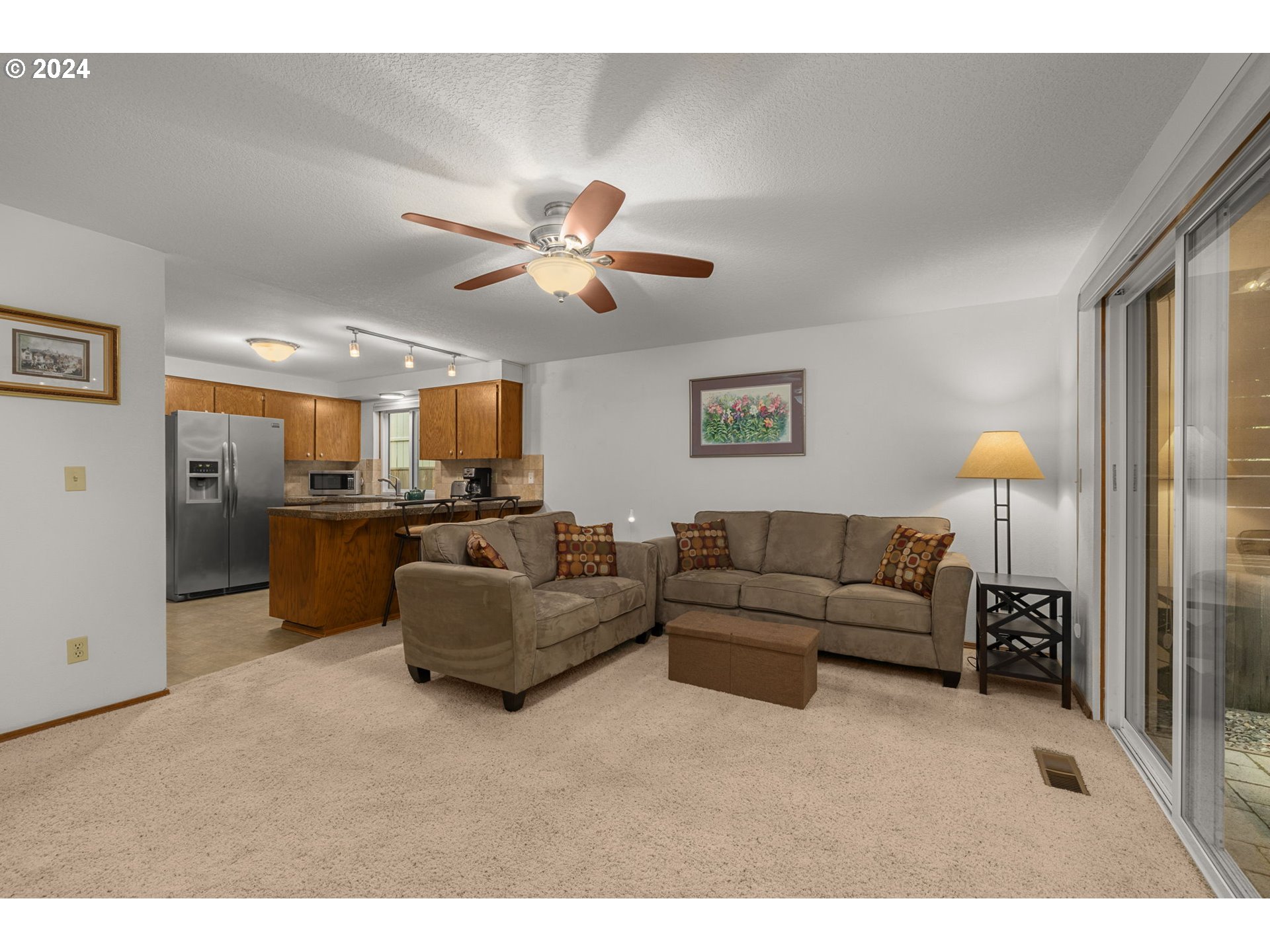 11753 Southwest Swendon Loop Tigard, OR 97223 - Photo 16 of 36 Gallery Image 16