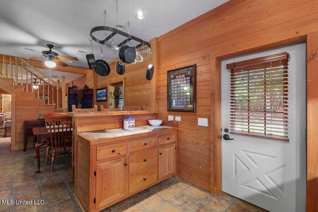 $1,525,000 | 1454 Livingston Vernon Road, Flora, MS 39071