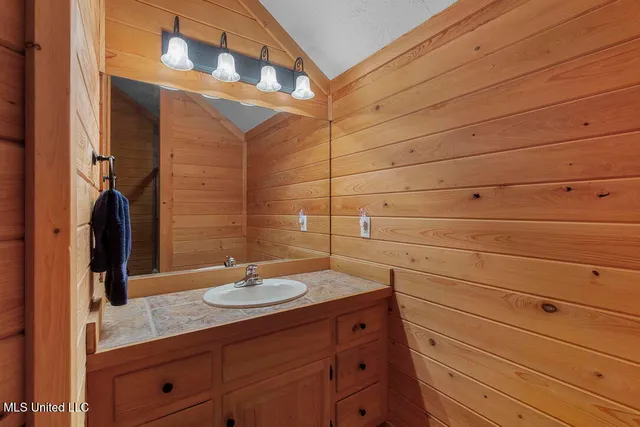 $1,525,000 | 1454 Livingston Vernon Road, Flora, MS 39071