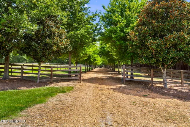 $1,525,000 | 1454 Livingston Vernon Road, Flora, MS 39071