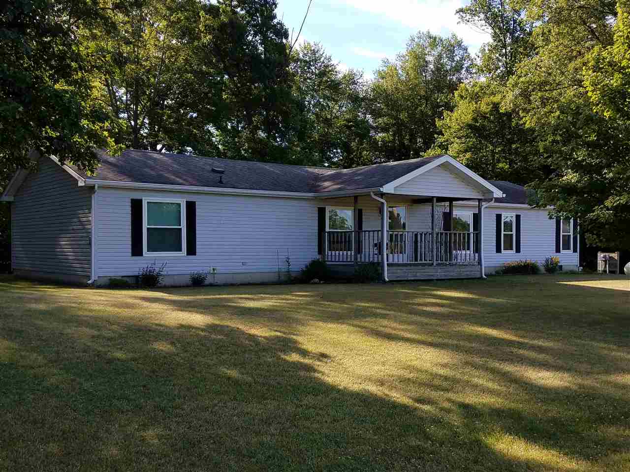 2800 Pine Road Plymouth, IN 46563 - Photo 7 of 34