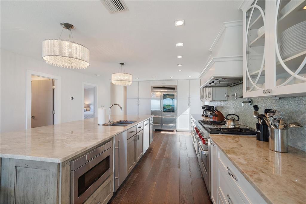 412 South Casey Key Road Nokomis, FL 34275 - Photo 11 of 75