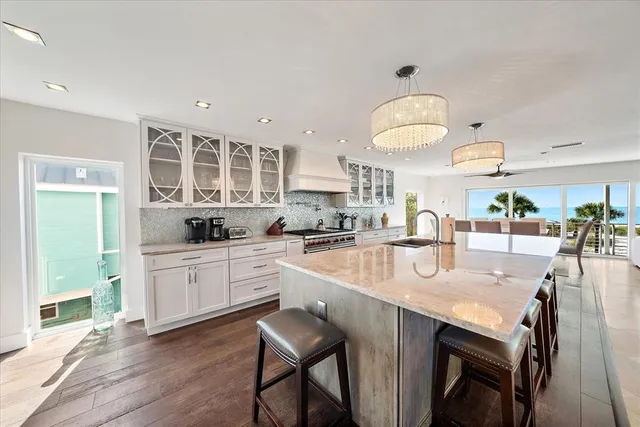 $4,895,000 | 412 South Casey Key Road, Nokomis, FL 34275