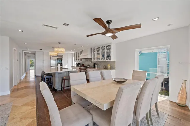 $4,895,000 | 412 South Casey Key Road, Nokomis, FL 34275