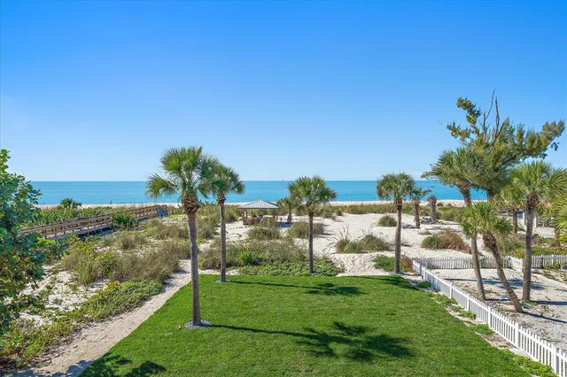 $4,895,000 | 412 South Casey Key Road, Nokomis, FL 34275