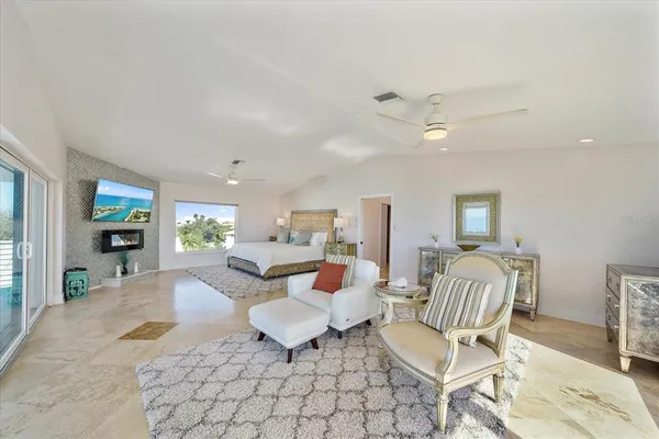 $4,895,000 | 412 South Casey Key Road, Nokomis, FL 34275