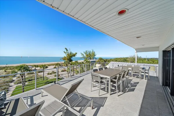 $4,895,000 | 412 South Casey Key Road, Nokomis, FL 34275