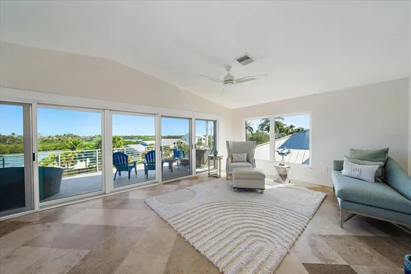 $4,895,000 | 412 South Casey Key Road, Nokomis, FL 34275
