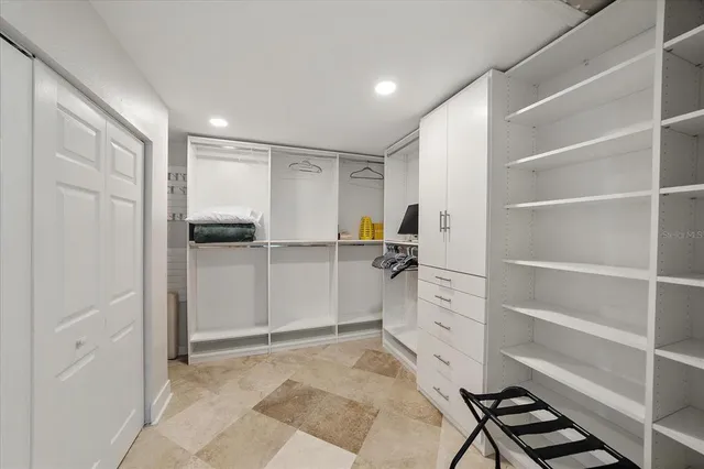 $4,895,000 | 412 South Casey Key Road, Nokomis, FL 34275