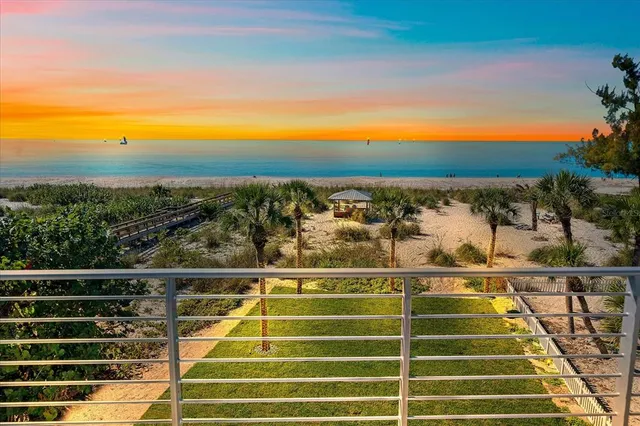 $4,895,000 | 412 South Casey Key Road, Nokomis, FL 34275