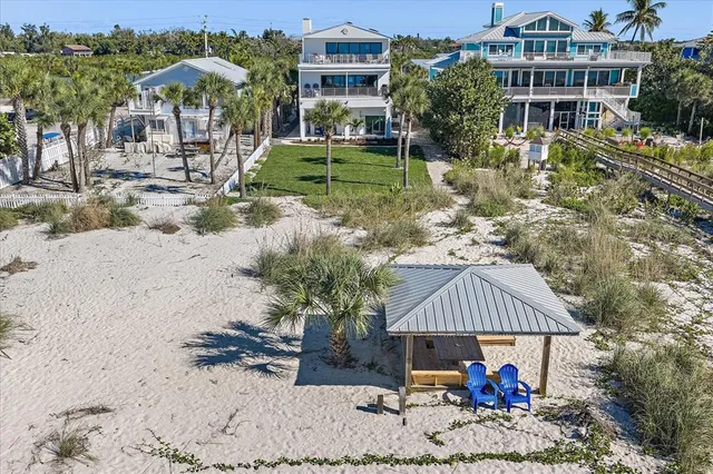 $4,895,000 | 412 South Casey Key Road, Nokomis, FL 34275