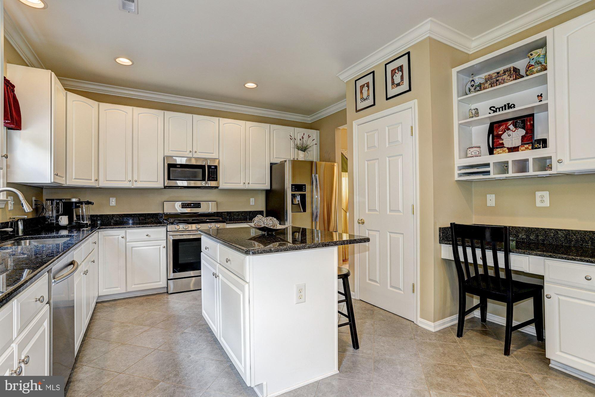 3921 Forest Valley Road Baltimore, MD 21234 - Photo 11 of 45 Center Island | Breakfast Bar