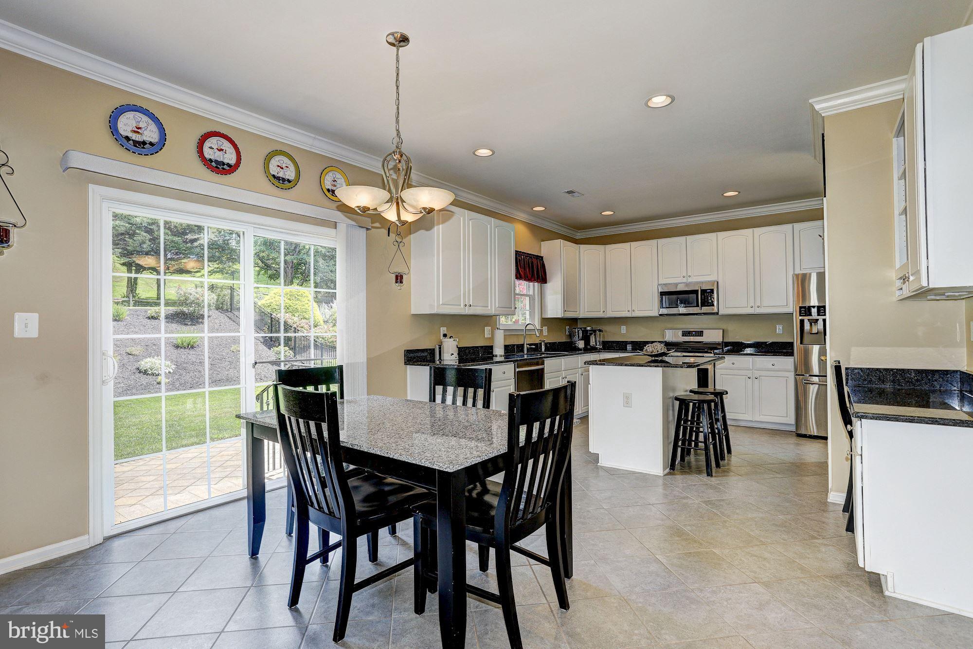 3921 Forest Valley Road Baltimore, MD 21234 - Photo 12 of 45 Breakfast Room