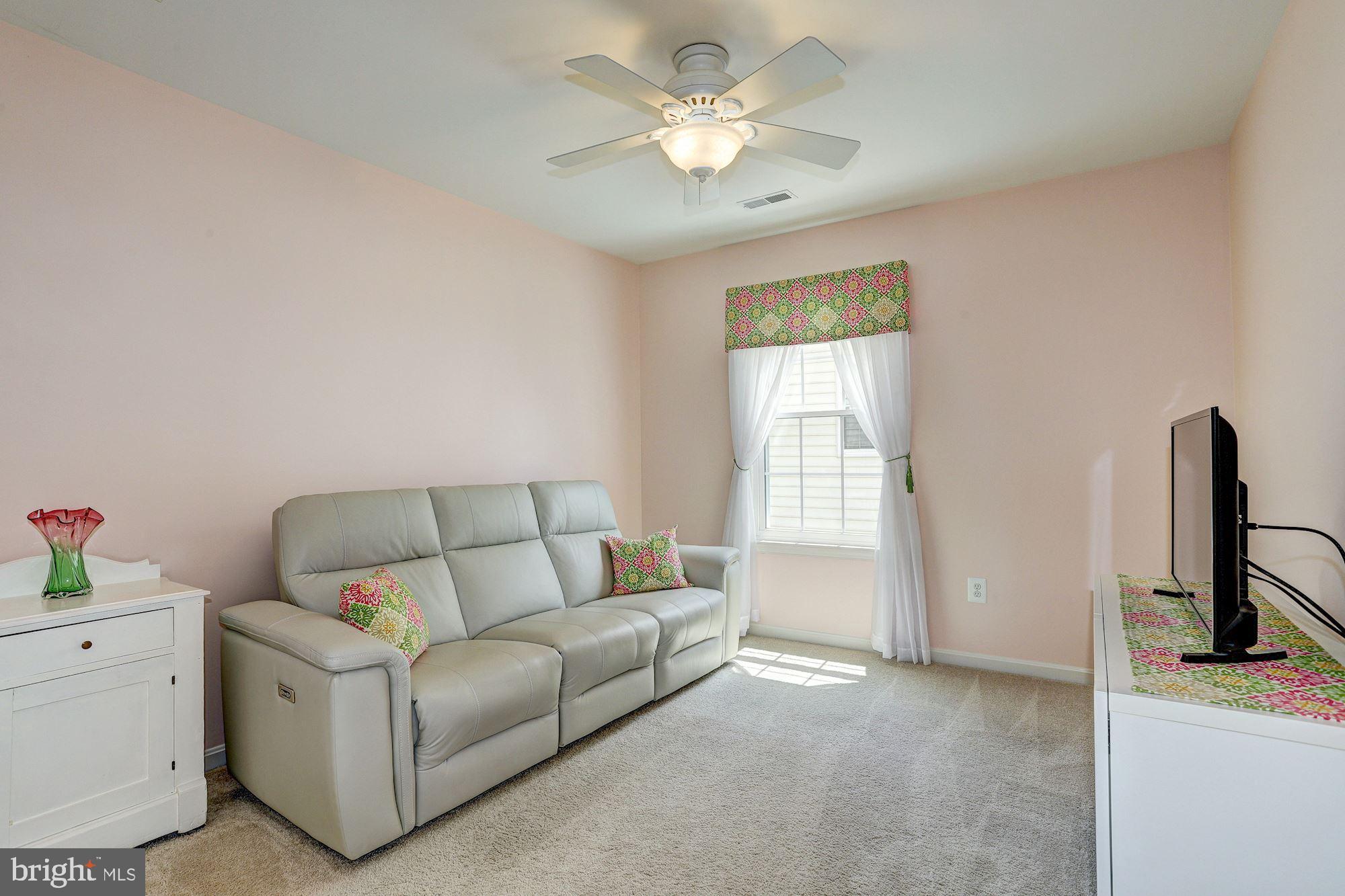 3921 Forest Valley Road Baltimore, MD 21234 - Photo 26 of 45 Bedroom