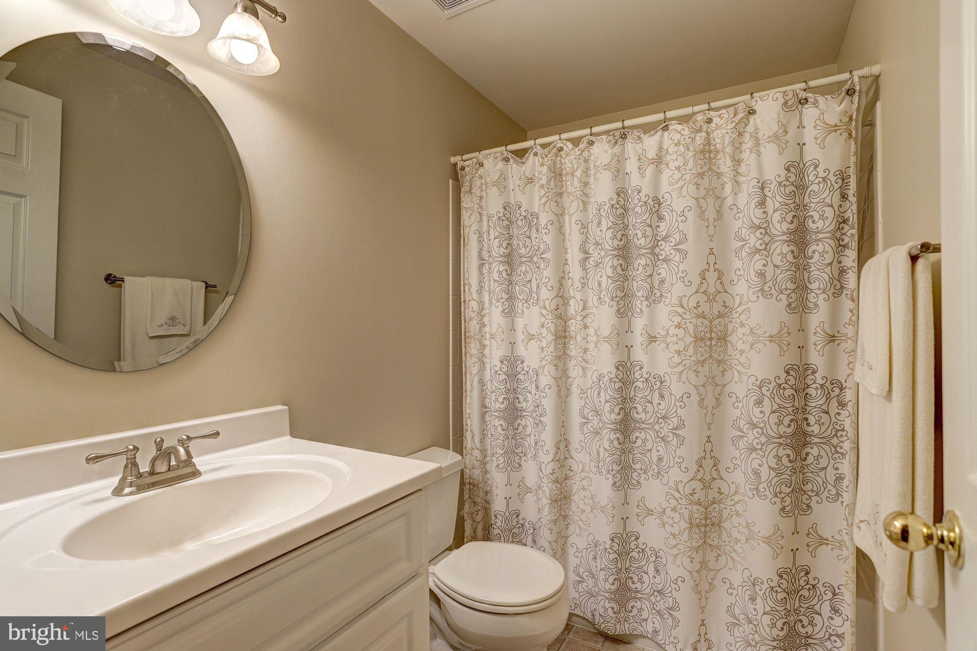 3921 Forest Valley Road Baltimore, MD 21234 - Photo 34 of 45 Full Bath
