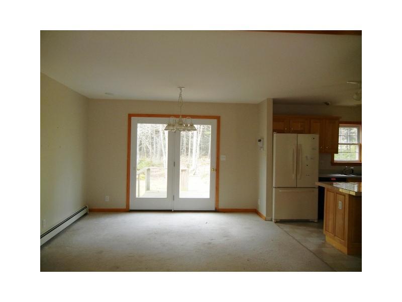 17 Black Point Road Deer Isle, ME 04627 - Photo 3 of 11 Dining Room.