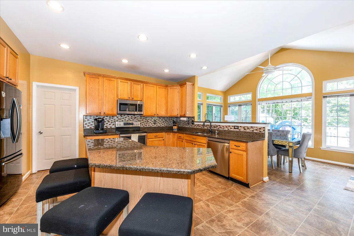 2102 Walnut Ridge Court Frederick, MD 21702 - Photo 11 of 45 Gallery Image 11